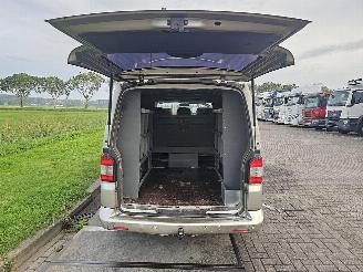 Volkswagen  T5 picture 13