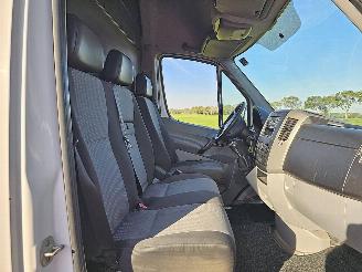Volkswagen Crafter 2.0TDI picture 7