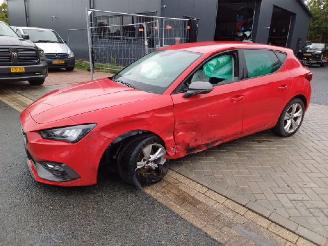 Coche accidentado Seat Leon 1.5 tsi FR uitvoering 2021/8