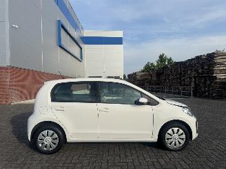 Unfallwagen Volkswagen Up! 1.0 44kw AIRCO 2017/4
