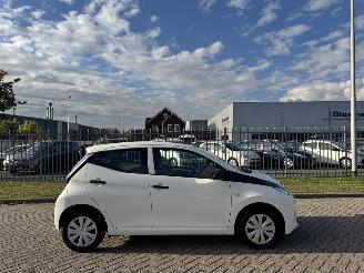Avarii autoturisme Toyota Aygo 1.0 VVT-i X Fun  AIRCO 2017/11