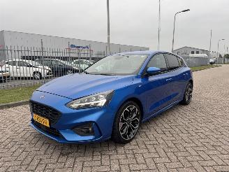 krockskadad bil auto Ford Focus 1.0 Ecoboost ST Line 2020/7