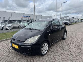skadebil auto Mitsubishi Colt 1.3 70kw AIRCO 2006/1