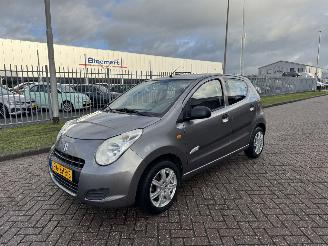 damaged passenger cars Suzuki Alto 1.0 50Kw Airco 2012/11