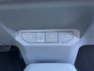 Kia EV3 Air 58.3 kWh picture 25