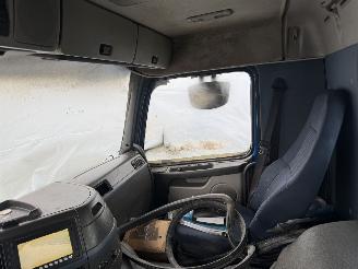 Volvo FM 8x2 Haakarm picture 28