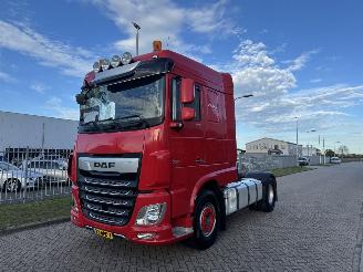krockskadad bil vrachtwagen DAF XF 480 FT  Hydrauliek PTO  Zware Vooras 2020/1
