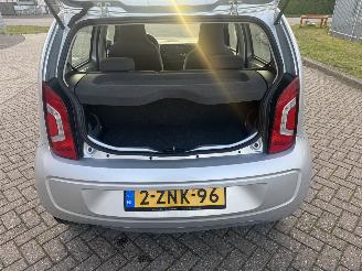 Volkswagen Up! 1.0 picture 19