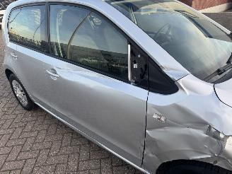 Volkswagen Up! 1.0 picture 8