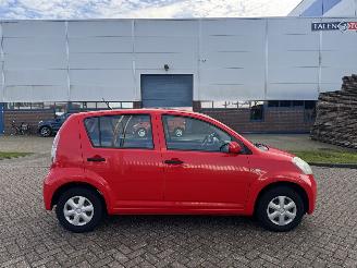 Daihatsu Sirion 1.0 12V picture 5