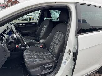 Volkswagen Golf 1.4  GTE Clima - Navi picture 13