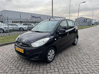 skadebil auto Hyundai I-10 1.0 Pure 2013/6