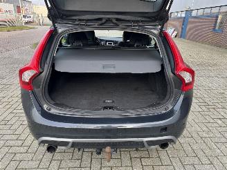 Volvo V-60 1.6 T3 R-Design picture 19