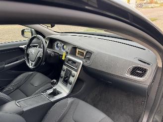 Volvo V-60 1.6 T3 R-Design picture 23