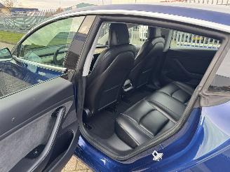 Tesla Model 3  picture 11