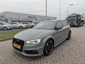 Voiture accidenté Audi A3 1.4 TFSI  92 Kw  Navi Clima 2015/8