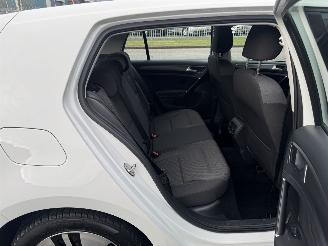 Volkswagen e-Golf Clima - Navi  37525 KM !!!! picture 22