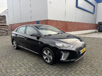 Hyundai Ioniq EV  Clima - Navi picture 4