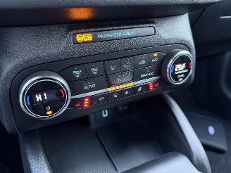 Ford Focus 2.0 110Kw ST Line picture 23