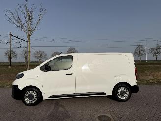 Toyota Proace 1.6 D-4D 95kw AIRCO picture 2