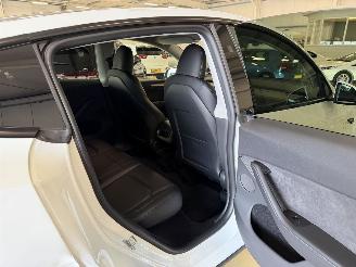 Tesla Model Y Long Range RWD 75kWh picture 15