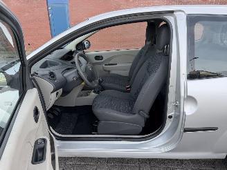 Renault Twingo 1.2 Athentique AIRCO picture 11