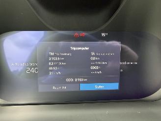 Volvo Xc-60 2.0 T8 AWD Plug-in Hybrid Black Edition picture 18