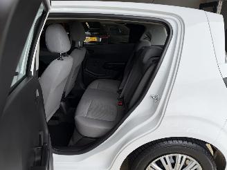 Chevrolet Aveo 1.2 63Kw AIRCO picture 10