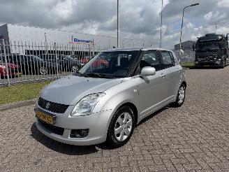 Damaged car Suzuki Swift 1.3 Shogun 68Kw AIRCO 2008/4