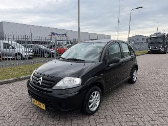 krockskadad bil auto Citroën C3 1.4 54kw AIRCO 2007/5