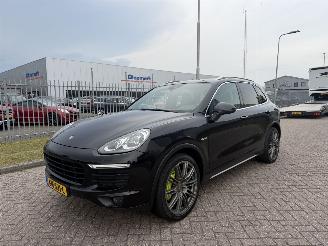 skadebil auto Porsche Cayenne 3.0 S E-Hybrid 2015/6