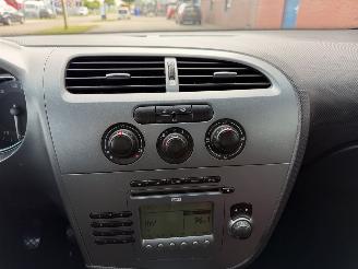 Seat Leon 1.6 Sport 75Kw AIRCO picture 19