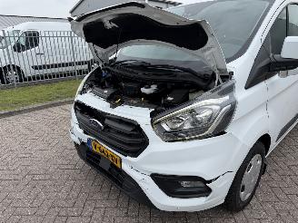 Ford Transit Custom 2.0 TDCi 96Kw L2  Navi - Euro6 picture 11
