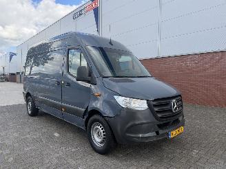 Mercedes eSprinter L2 H2 55kWh Clima picture 4