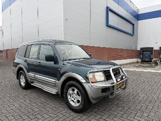 Mitsubishi Pajero 3.2 Di-D GLX  4x4 AIRCO picture 5