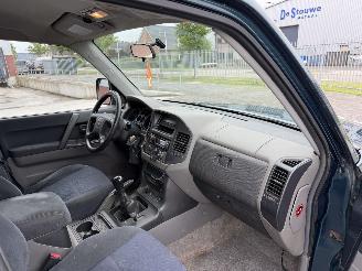 Mitsubishi Pajero 3.2 Di-D GLX  4x4 AIRCO picture 17