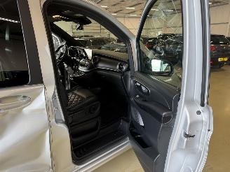 Mercedes V-klasse V250D DC Avantgarde picture 25