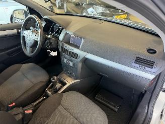 Opel Astra 1.6 77Kw AIRCO picture 19