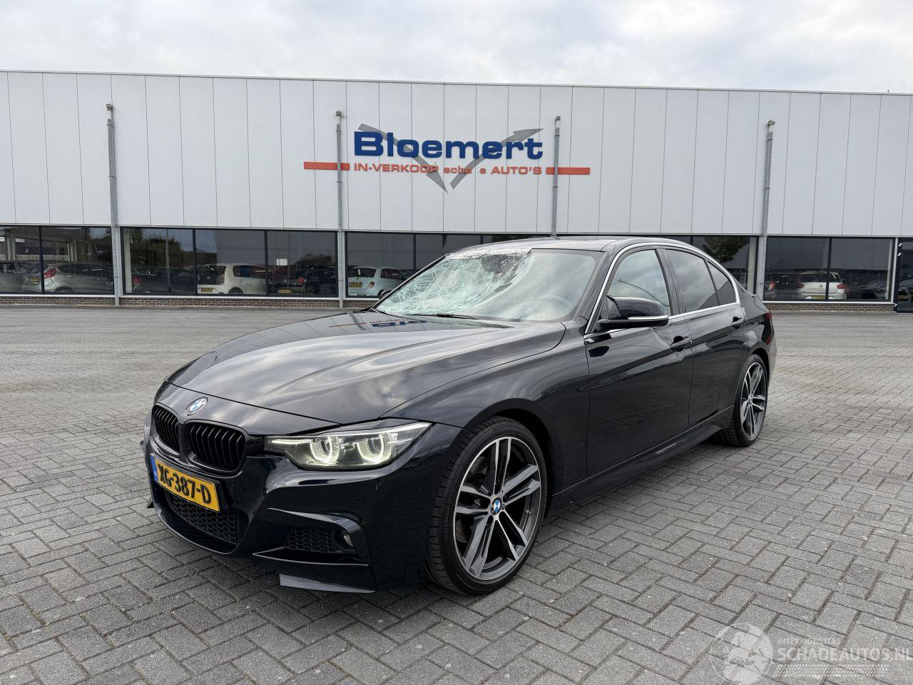 BMW 3-serie 330i M Sort