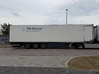 uszkodzony lawety Schmitz Cargobull  SKO 24 3-Asser Koeler 2013/6