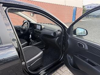 Hyundai I-10 1.0 49kw AIRCO - NAVI picture 17