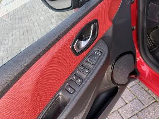 Renault Clio 0.9 TCe Intens NAVI picture 12