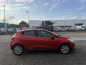 Unfallwagen Renault Clio 0.9 TCe Intens NAVI 2017/1