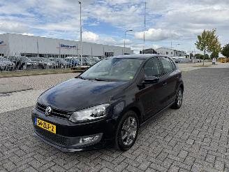 škoda osobní automobily Volkswagen Polo 1.2 TSI  66Kw AIRCO 2013/2