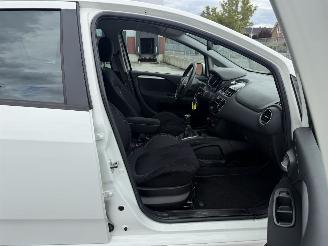 Fiat Punto Evo 0.9 TwinAir Lounge  Clima picture 16