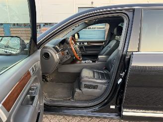 Volkswagen Touareg 3.0 V6 TDI 165Kw Clima - Luchtvering picture 10