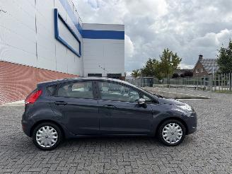 Auto incidentate Ford Fiesta 1.25 Champion AIRCO 2012/12