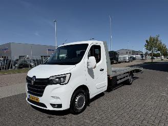 krockskadad bil bedrijf Renault Master 2.3 DCI Autotransporter 2023/6