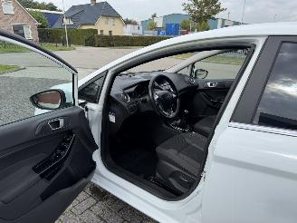 Ford Fiesta 1.0 EcoBoost Titanium X NAVI - CLIMA picture 11