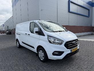 skadebil auto Ford Transit Custom 2.0 TDCI L2 96Kw Navi 2020/1